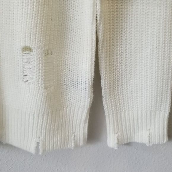Distressed Sweater - Picture 2 of 6
